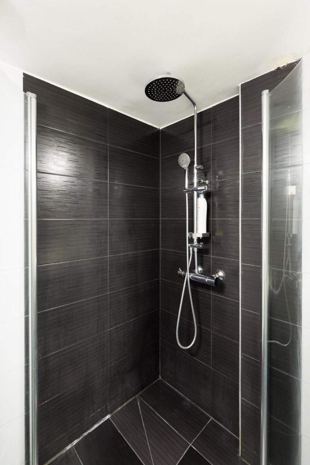 Aiolos Luxury Metro Acropolis Suite 7 Near Museum Of Modern Art Athene Buitenkant foto